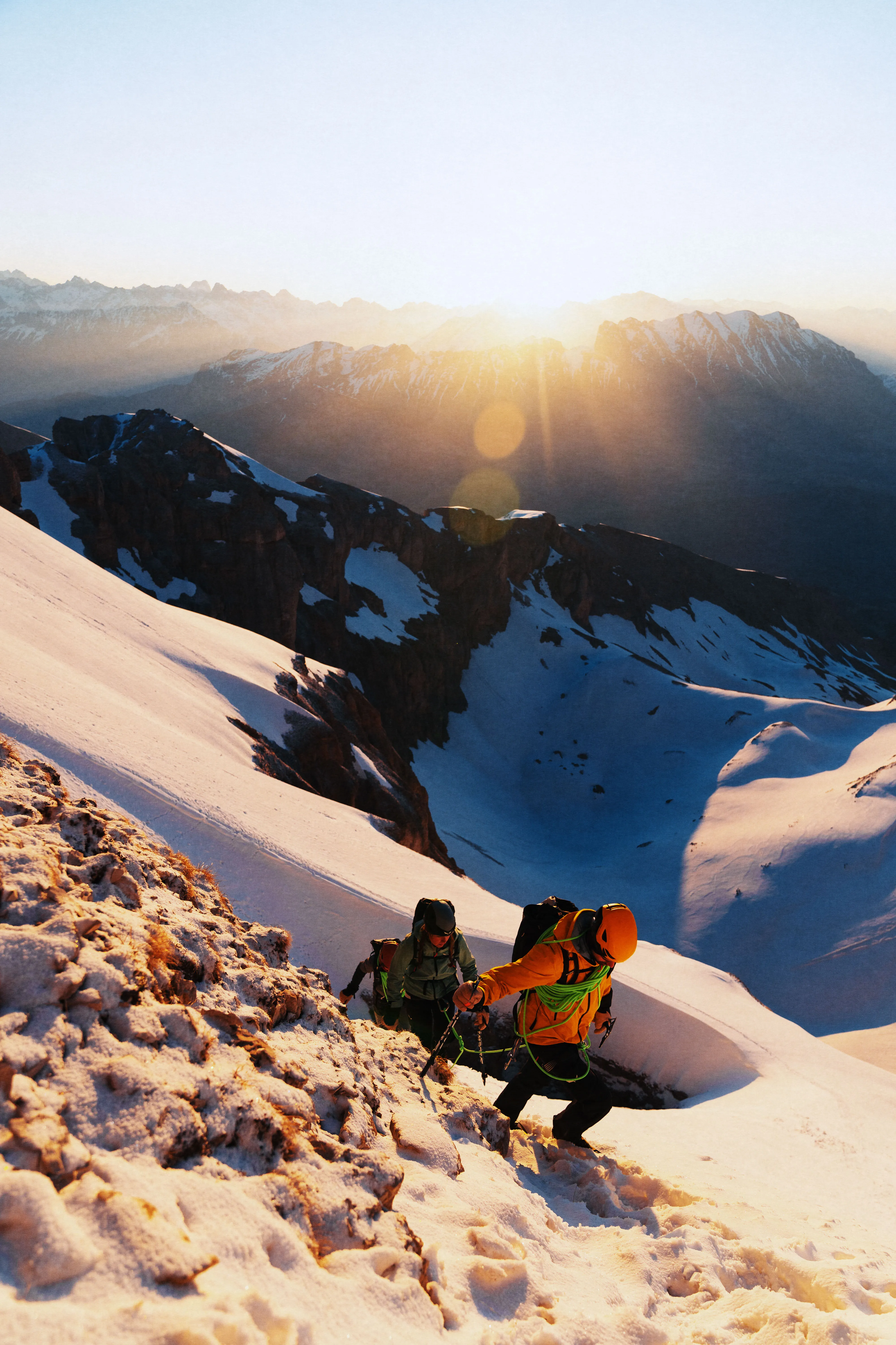 Jak dobrać kurtkę na zimę w góry? Poradnik Lavaredo.pl