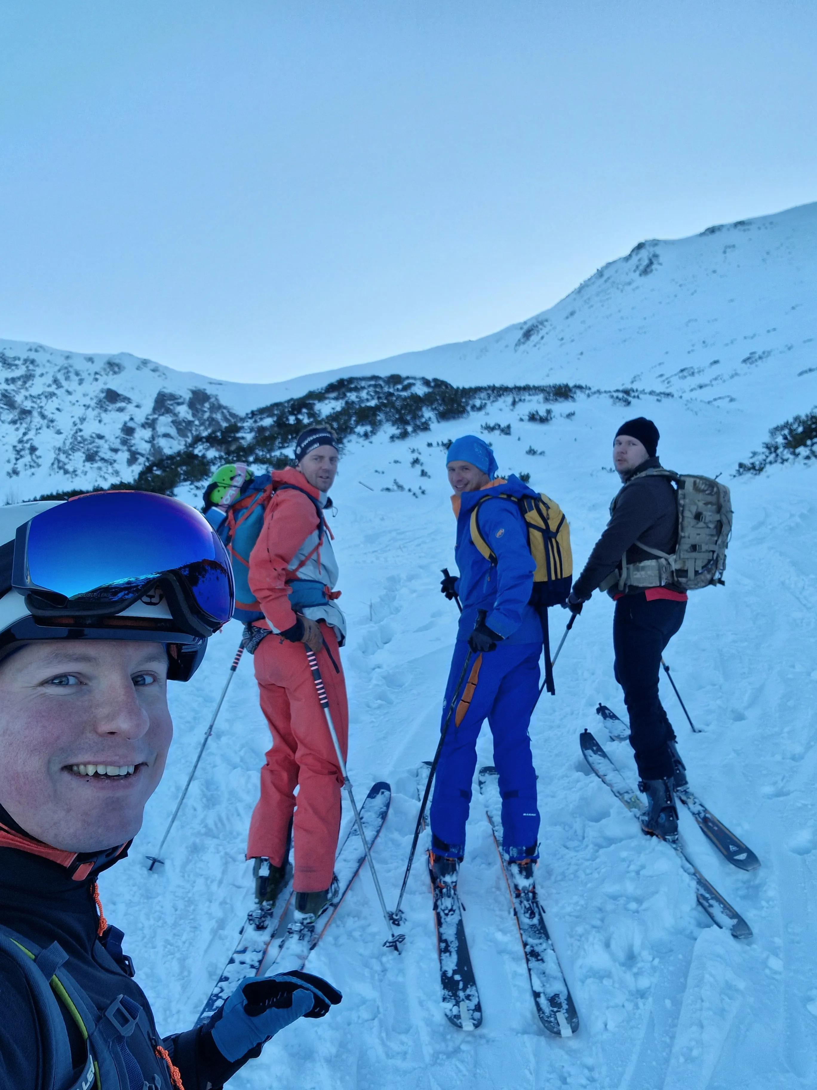 na Kasprowy na skiturach