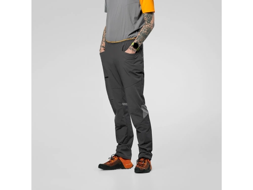 Męskie Spodnie Softshellowe w Góry Salewa Nxt DST Pant M - onyx